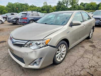 2014 Toyota Camry Hybrid