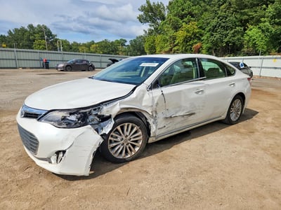 2015 Toyota Avalon Hybrid