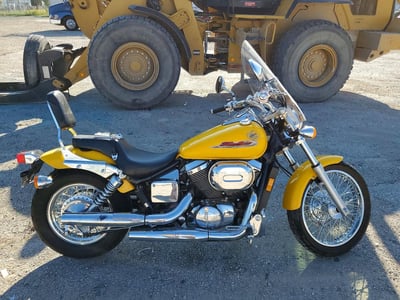 2002 Honda Vt750c