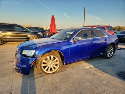 2018 Chrysler 300
