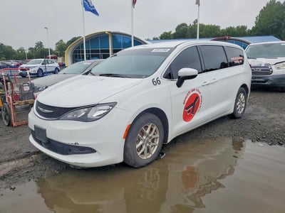 2021 Chrysler Voyager