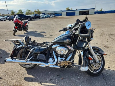 2013 Harley-Davidson FLHTCUI