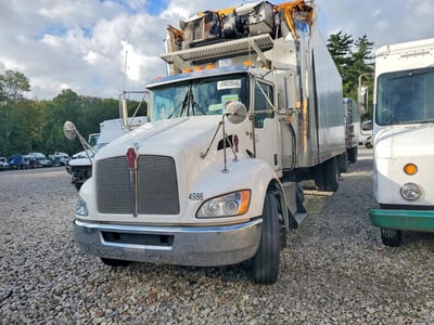 2022 Kenworth T270