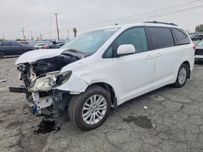 2011 Toyota Sienna