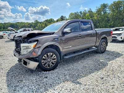 2017 Nissan Titan