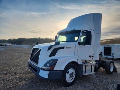 2015 Volvo VNL