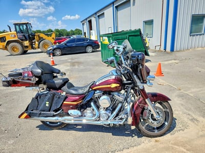2010 Harley-Davidson CVO Street Glide