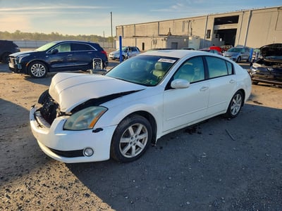 2004 Nissan Maxima