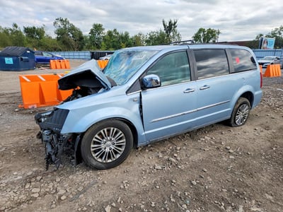 2013 Chrysler Town & Country