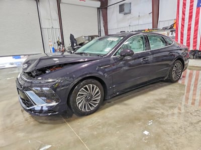2025 Hyundai Sonata Hybrid