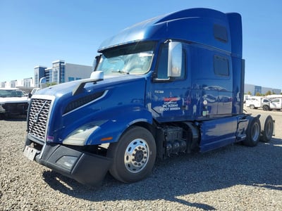 2020 Volvo VNL