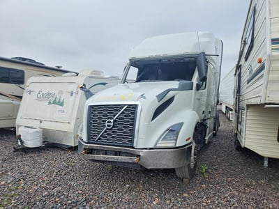 2023 Volvo Trucks VNL