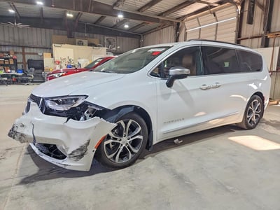 2026 Chrysler Pacifica