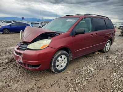 2004 Toyota Sienna