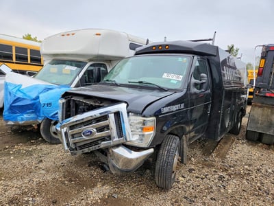 2016 Ford E-450