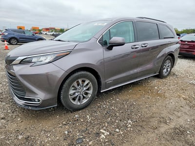 2021 Toyota Sienna Hybrid