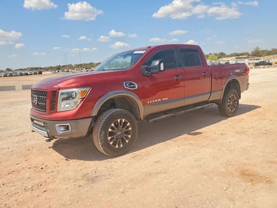 2016 Nissan Titan