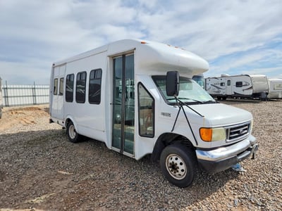 2004 Ford Econoline