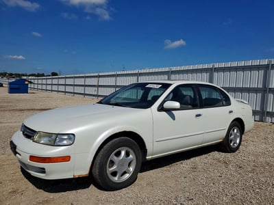 1999 Nissan Maxima