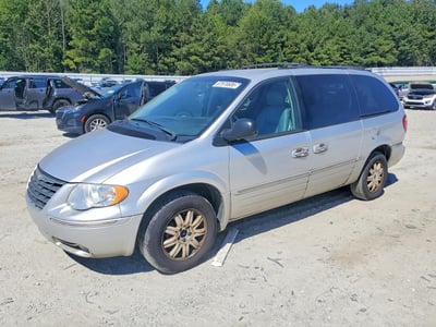 2005 Chrysler Town & Country