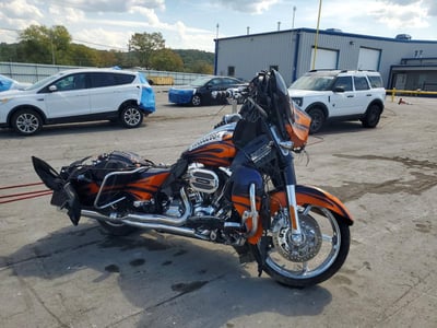2015 Harley-Davidson CVO Street Glide Special