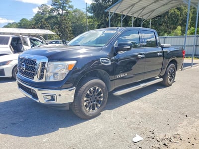 2017 Nissan Titan