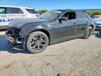 2020 Chrysler 300