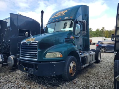 2016 Mack Cxu612