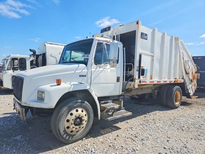2002 Freightliner FL70