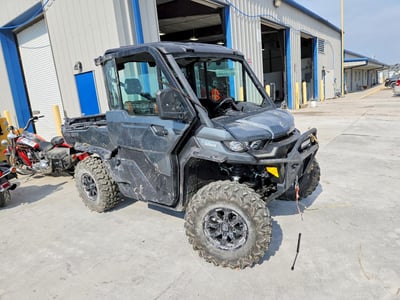 2024 Can-Am Defender