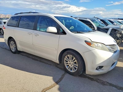 2011 Toyota Sienna