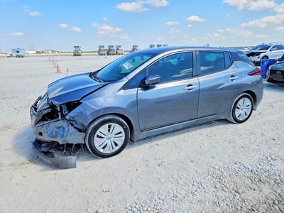 2024 Nissan Leaf