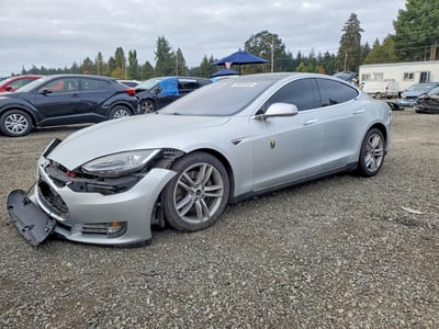 2015 Tesla Model S