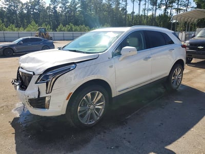 2025 Cadillac XT5