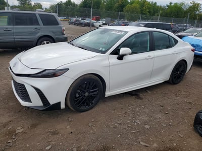 2025 Toyota Camry Hybrid