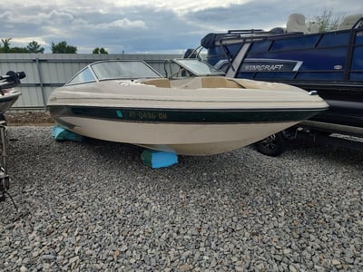 2000 Glastron Unknown