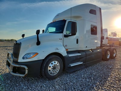 2022 International LT625