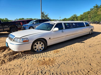 2008 Lincoln Town Car