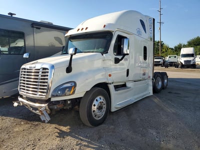 2016 Freightliner Cascadia 125