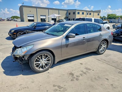 2011 Infiniti G37