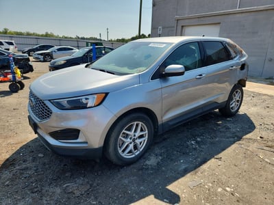 2023 Ford Edge