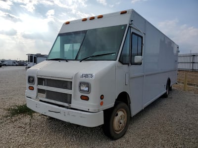 2004 Freightliner MT45 Chassis