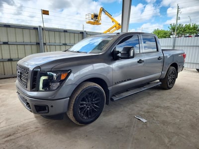 2018 Nissan Titan