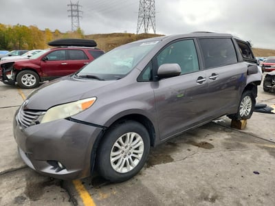 2015 Toyota Sienna
