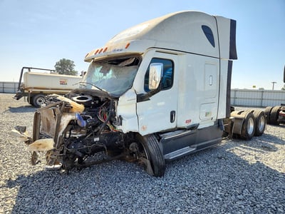 2023 Freightliner Cascadia