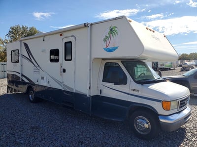 2004 Ford E-450 Super Duty