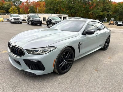 2023 BMW M8