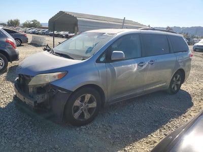 2011 Toyota Sienna