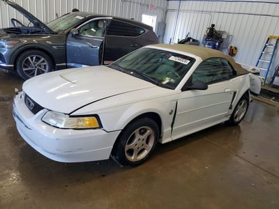2004 Ford Mustang