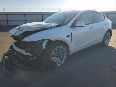 【2026年度FB企画＊T様ページ】 2026 Tesla Model Y at - Fresno, Copart lot 71828966 | CarsFromWest
